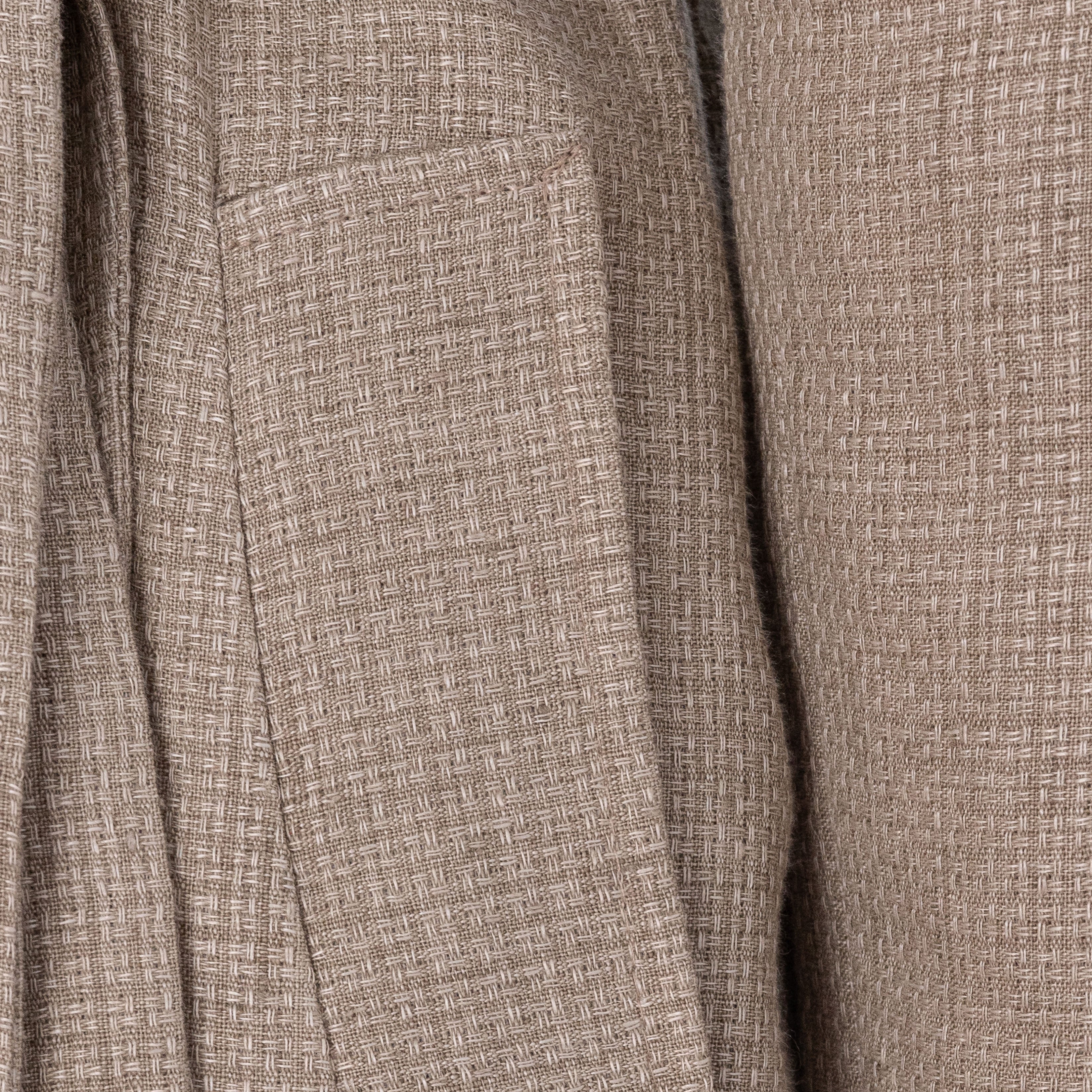 LINEN COAT WITH DETAILS